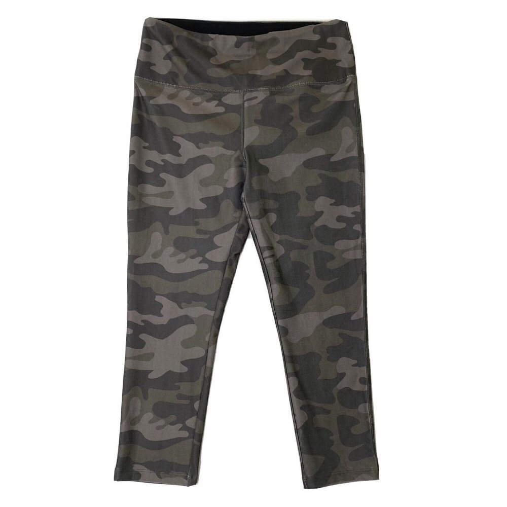 VOGO Athletica Pull On Leggings Womens size Medium Cropped Length Gray Camo